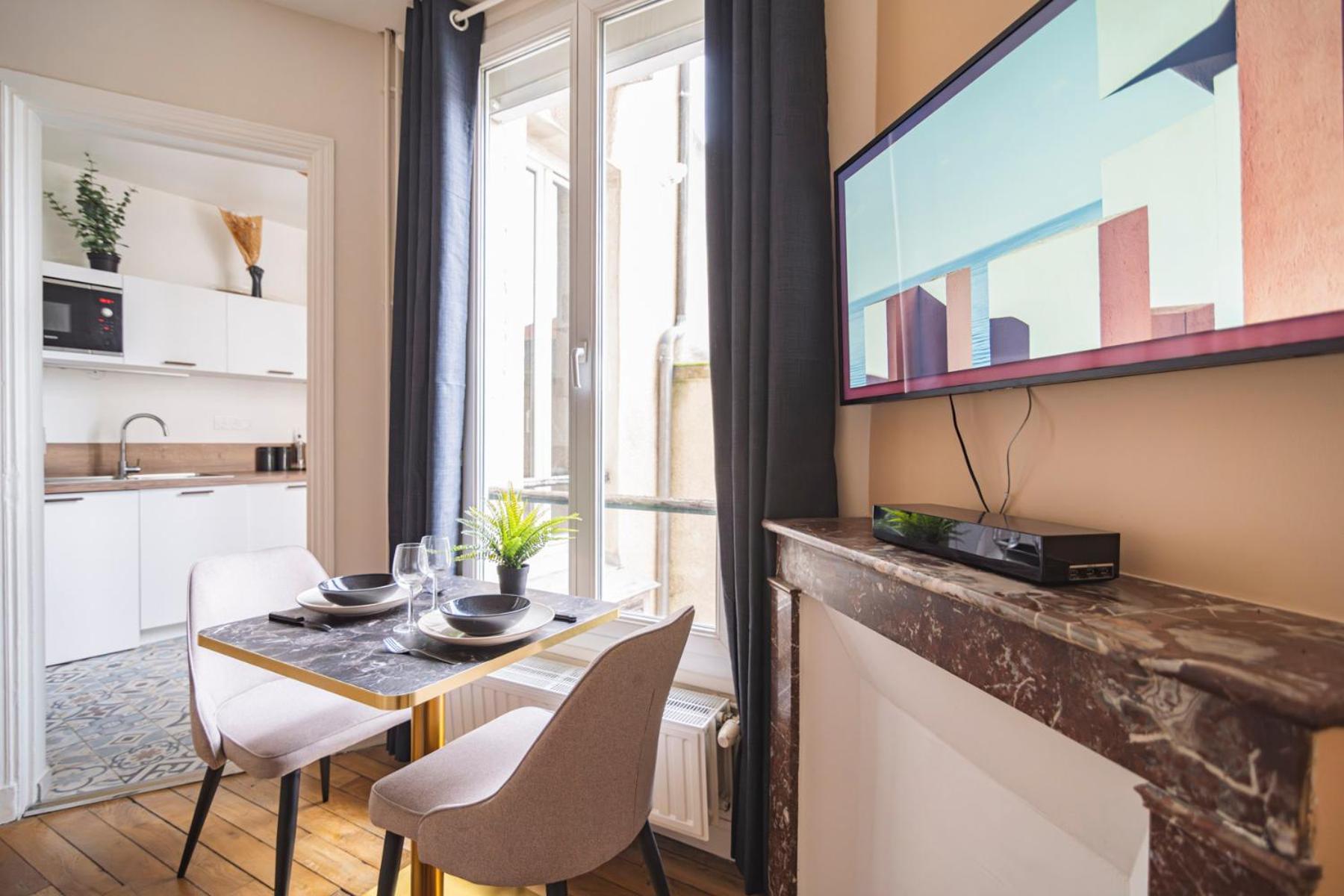 Mm Suites Centre Bacquenois Reims Buitenkant foto